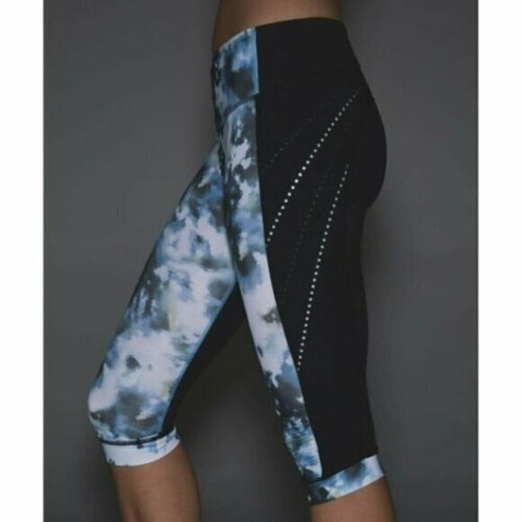 Lululemon leggings Stop At Nothing Crop Black Blooming Pixie Aquamarine size 6 - Picture 1 of 15